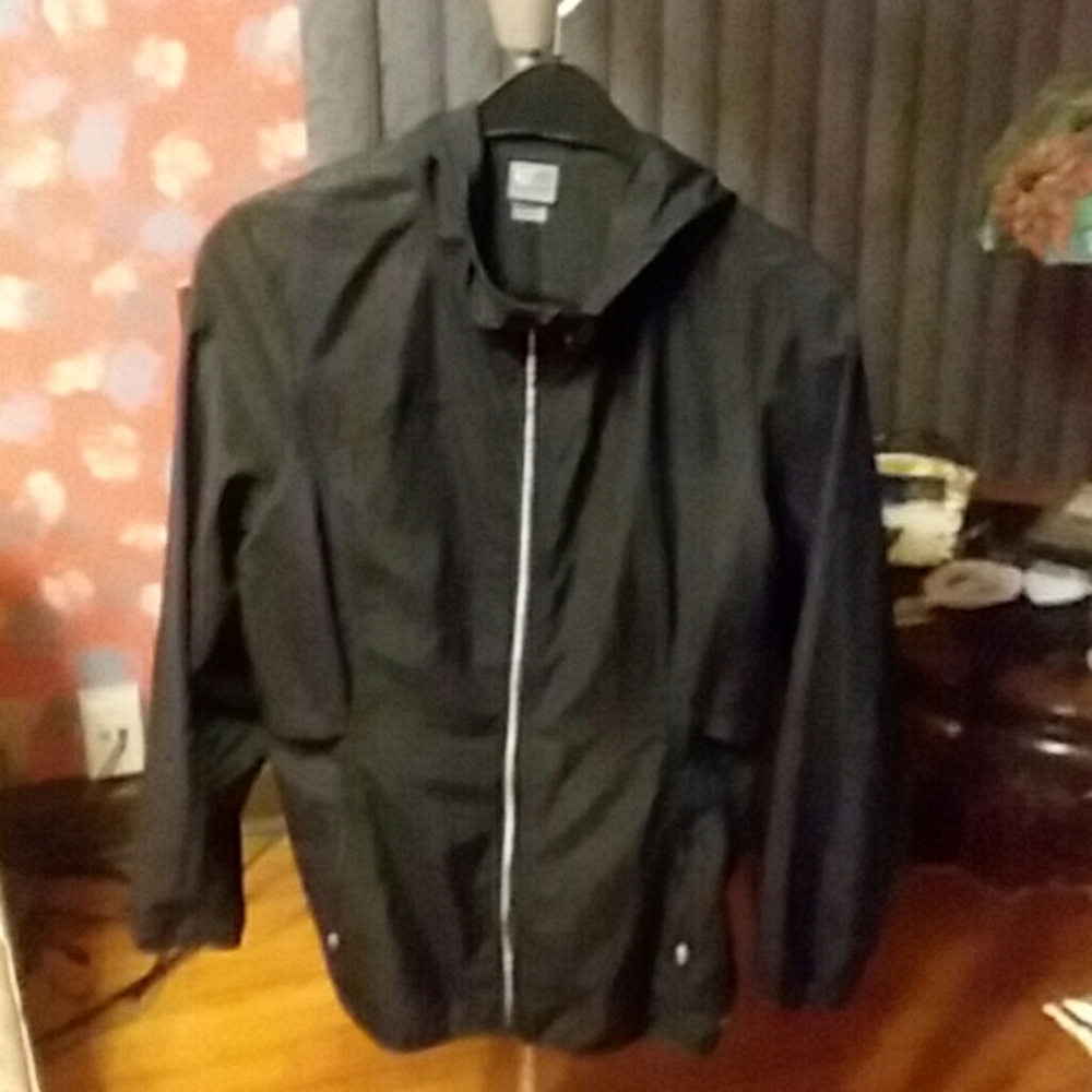 C9 lightweight zip up jacket